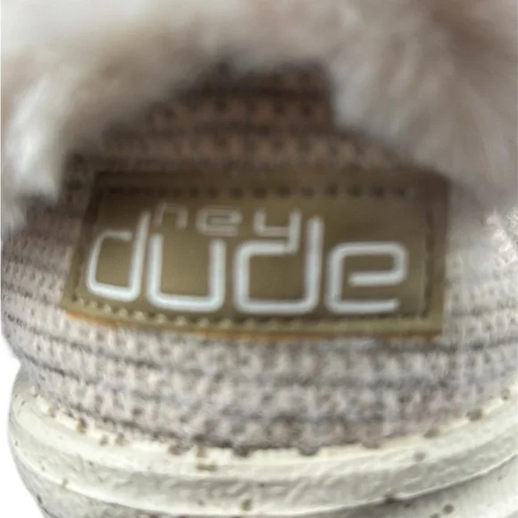 Hey Dude Women's Britt Light Tan Fur-Lined Lace up Casual Shoes Size 9 - Picture 3 of 10